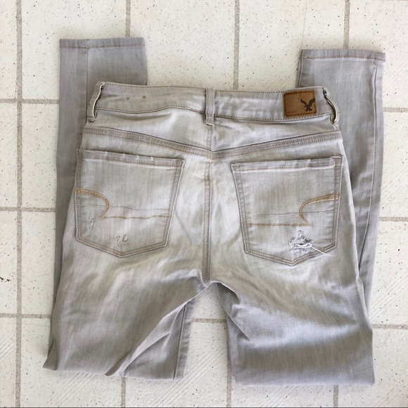 AEO Jeggings in Distressed Light Gray - Picture 4 of 5